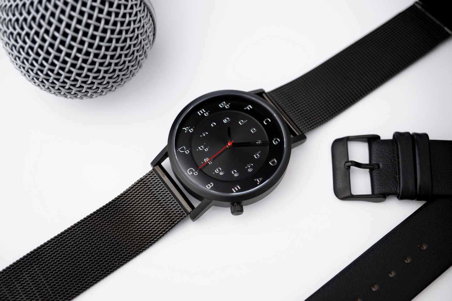Ossia Watch - Nocturne Noir met Noir Lederen Bandje